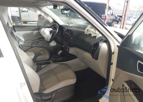 2023 Kia Soul Ex z USA, uszkodzony, nr VIN KNDJ33AU5P7874182